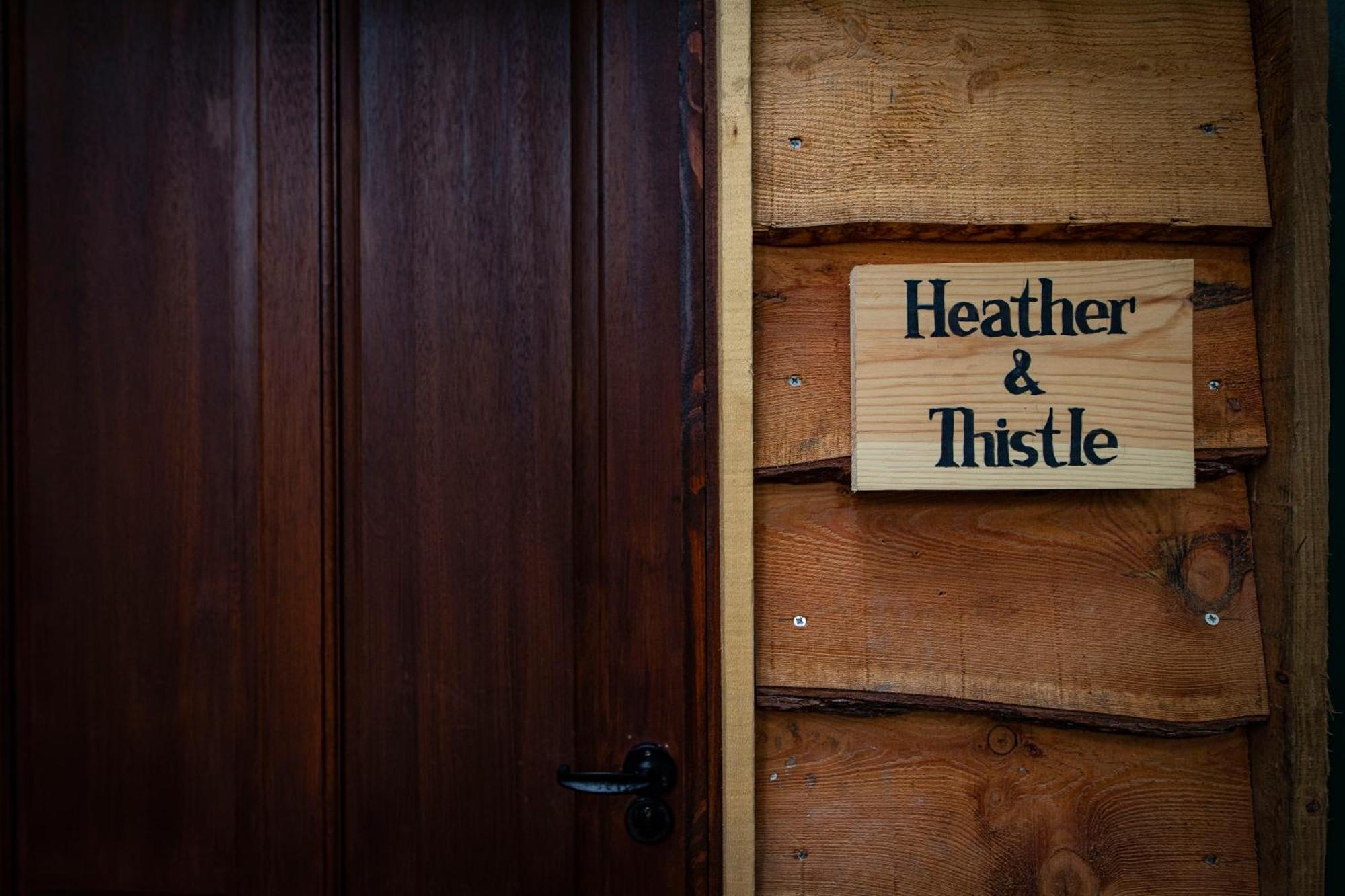 Black Sheep Hotels Cabins Spean Bridge Exterior photo
