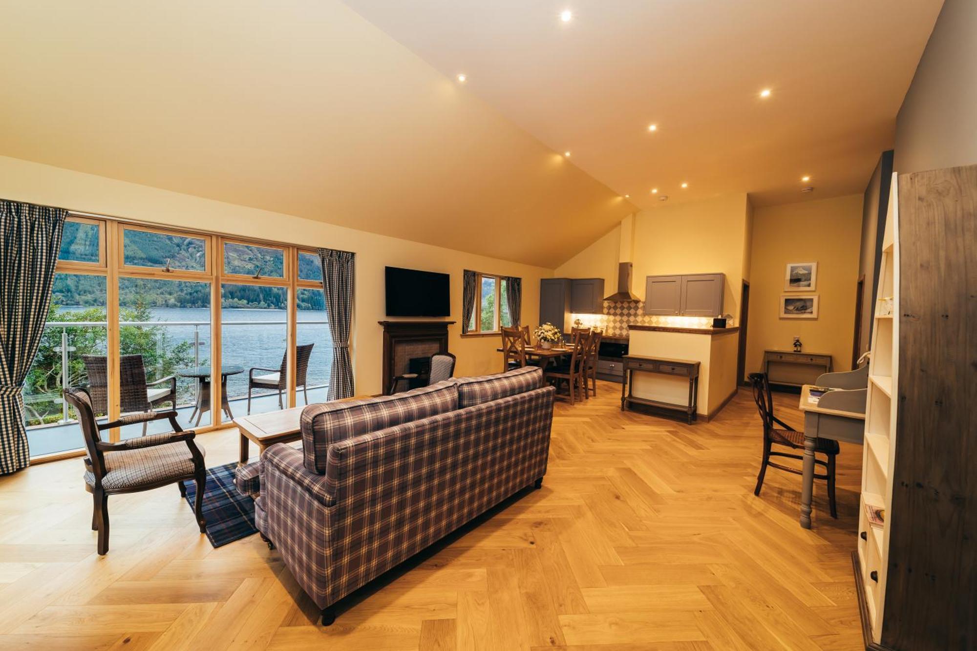 Black Sheep Hotels Cabins Spean Bridge Exterior photo